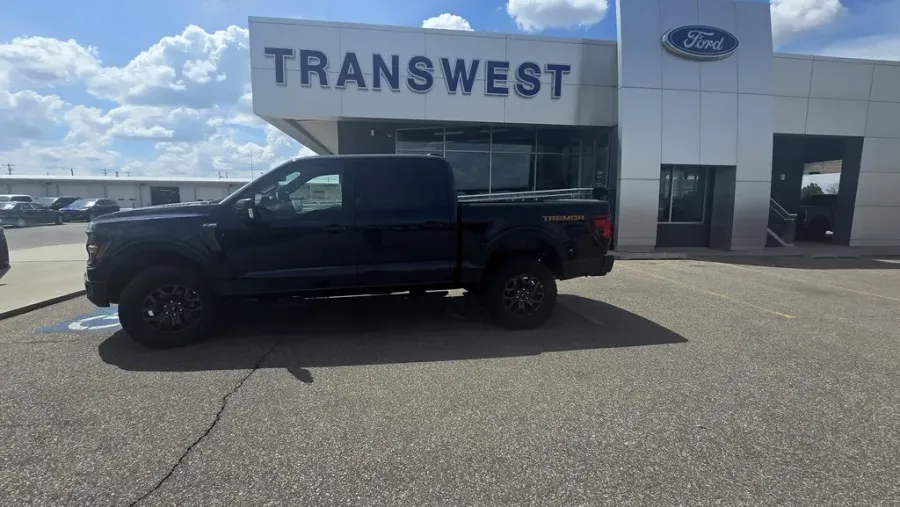 2025 Ford F-150 | Photo 20 of 30