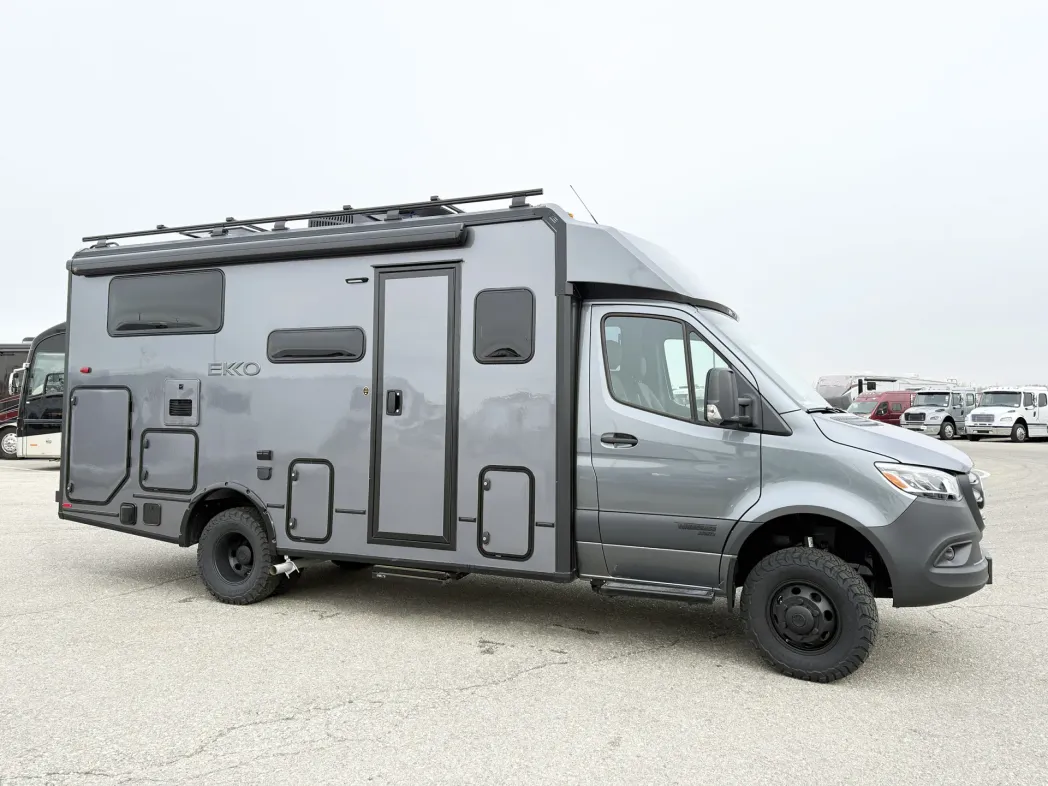 2026 Winnebago EKKO 23B 