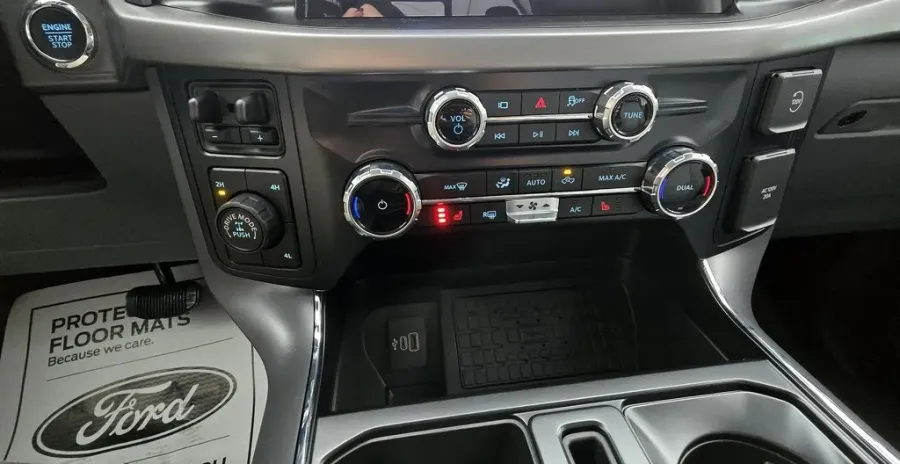 2025 Ford F-150 | Photo 22 of 29