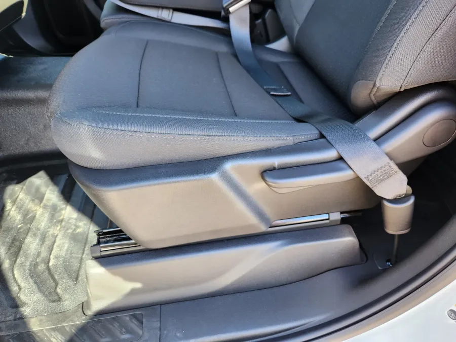 2026 GMC Sierra 2500HD Pro | Photo 10 of 29