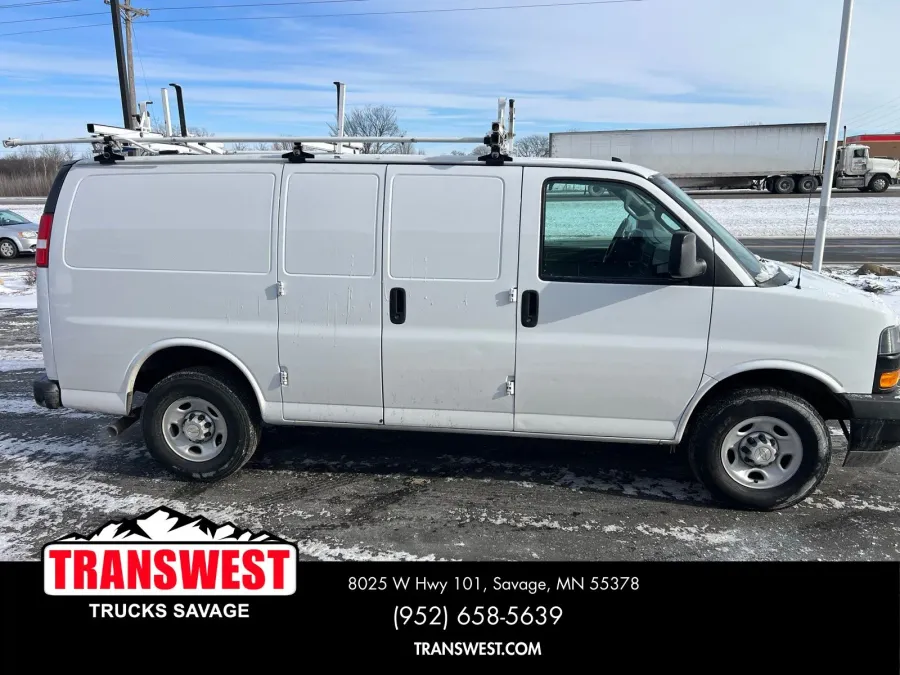 2021 Chevrolet Express 2500 Work Van | Photo 4 of 18
