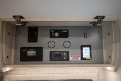 2026 Tiffin Wayfarer 25XPW | Thumbnail Photo 16 of 19