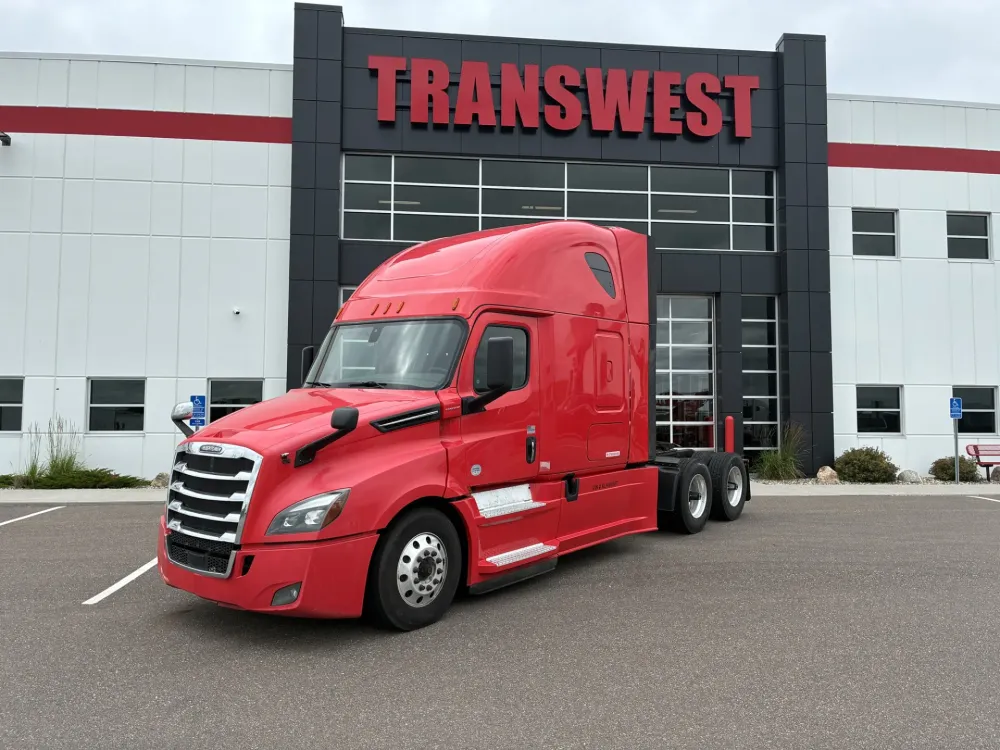 2019 Freightliner Cascadia 126