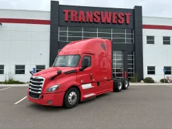 2019 Freightliner Cascadia 126 | Thumbnail Photo 1 of 10