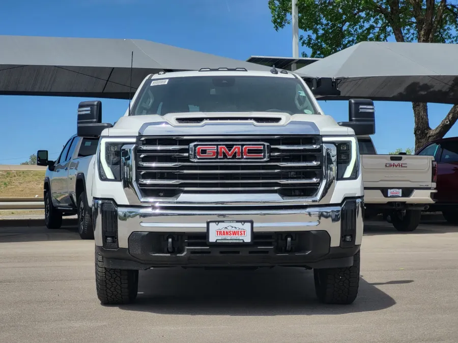 2026 GMC Sierra 2500HD SLE | Photo 1 of 24