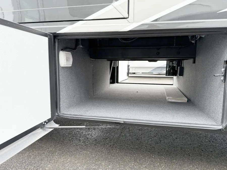 2026 Newmar Northern Star 3418 | Photo 22 of 23