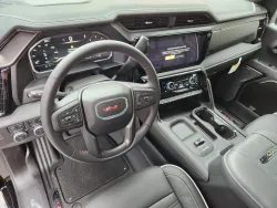 2025 GMC Sierra 2500HD AT4X | Thumbnail Photo 7 of 31