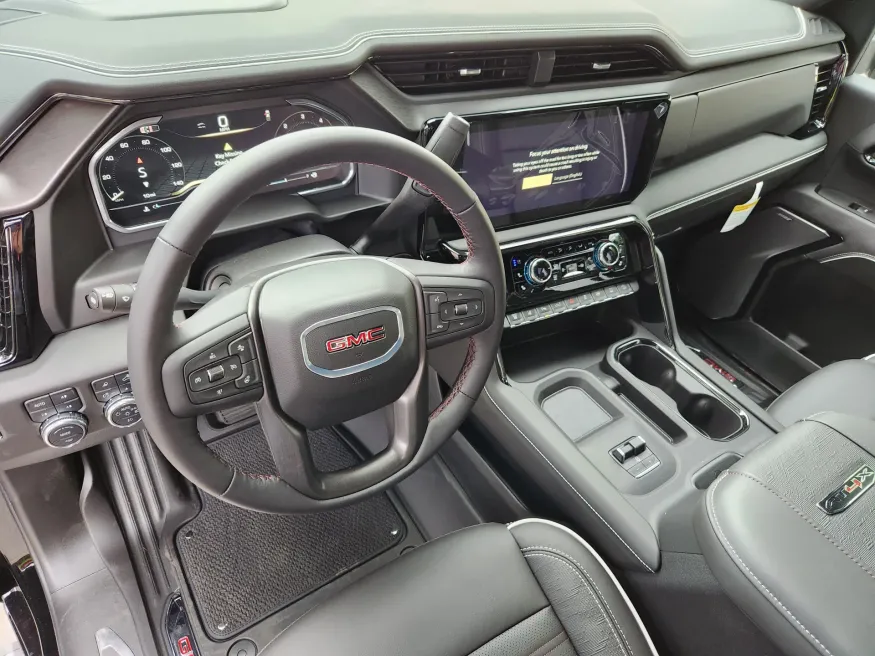 2025 GMC Sierra 2500HD AT4X | Photo 7 of 31