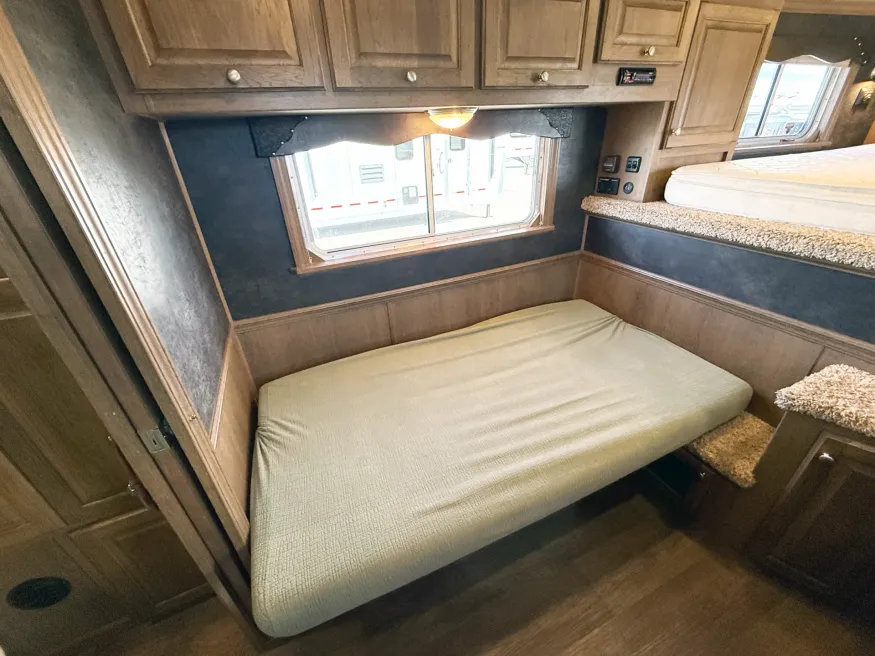 2014 Elite 3HGN LQ | Photo 9 of 24