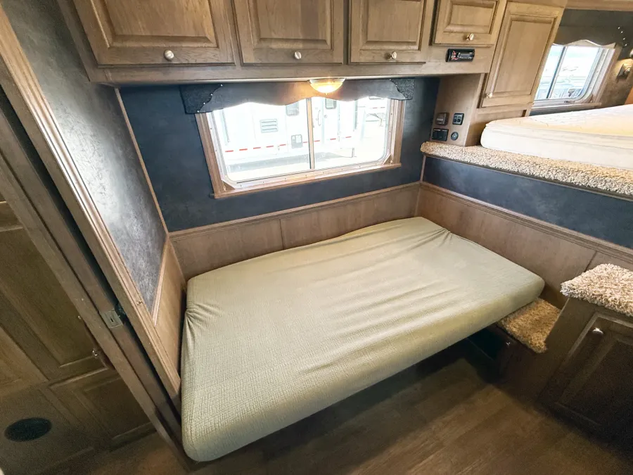 2014 Elite 3HGN LQ | Photo 9 of 24