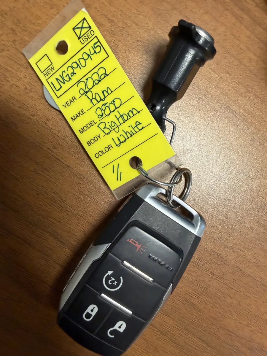 2022 RAM 2500 Big Horn | Photo 19 of 20