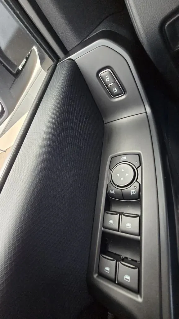 2026 Ford F-150 | Photo 11 of 29