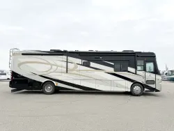 2010 Tiffin Allegro Bus 40QXP | Thumbnail Photo 3 of 12