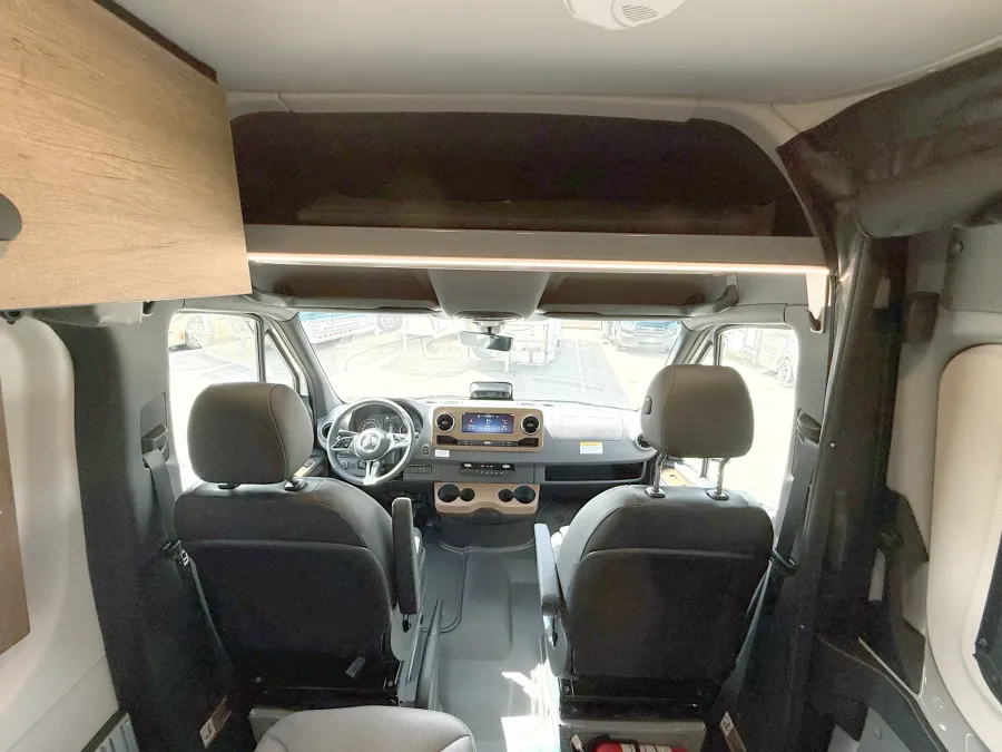 2026 Winnebago Revel 44E | Photo 8 of 19