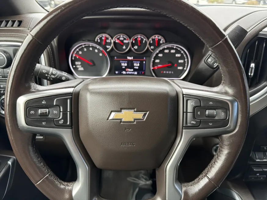 2021 Chevrolet Silverado 1500 LTZ | Photo 17 of 19