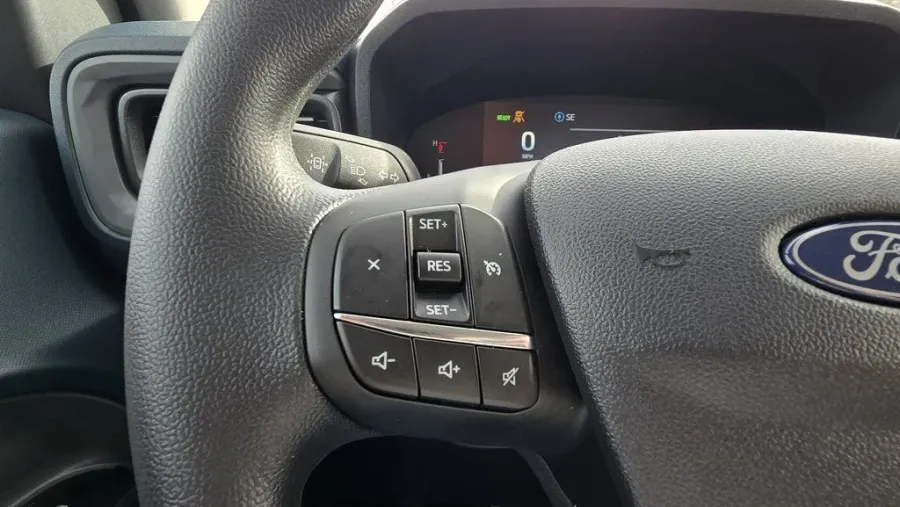 2026 Ford Maverick | Photo 15 of 26