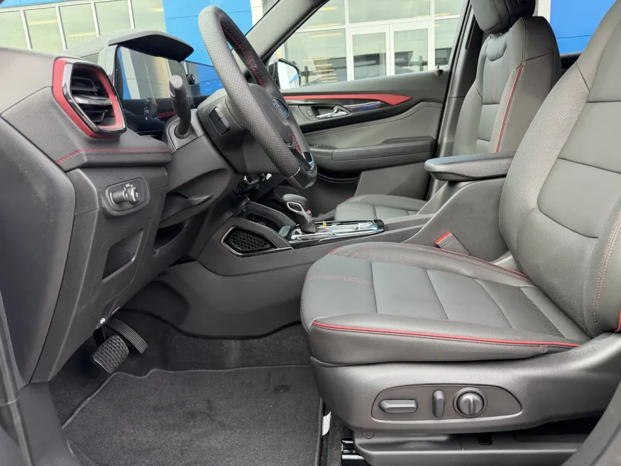 2026 Chevrolet Trailblazer RS | Photo 14 of 21