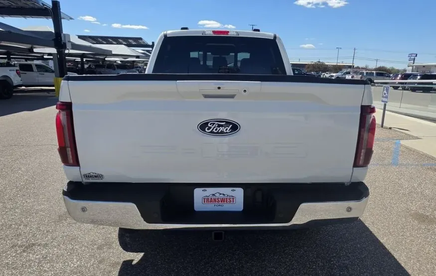 2026 Ford F-150 | Photo 7 of 34