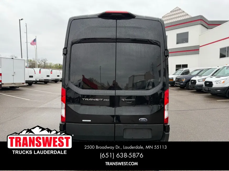2023 Ford Transit | Photo 11 of 19