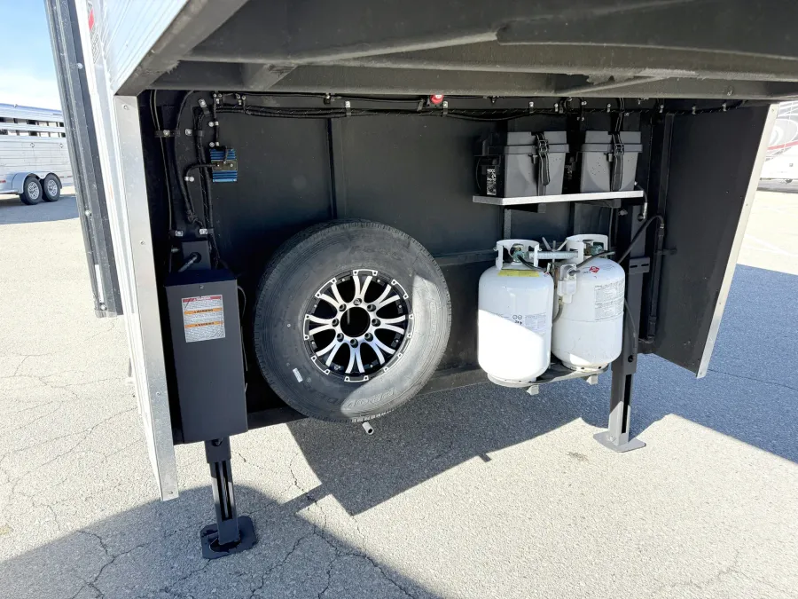 2021 Logan Coach Select 812 3HLQ | Photo 27 of 27