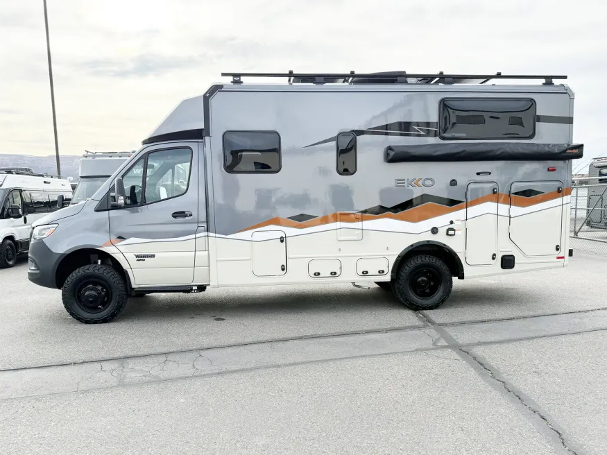 2026 Winnebago EKKO 23B | Photo 12 of 17