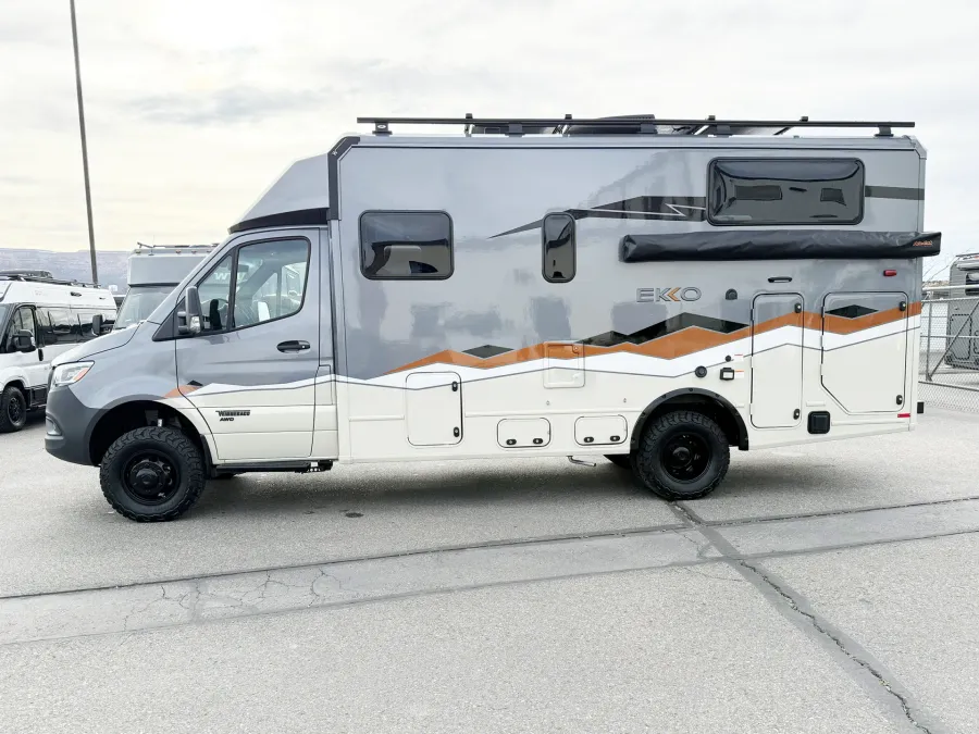 2026 Winnebago EKKO 23B | Photo 12 of 17