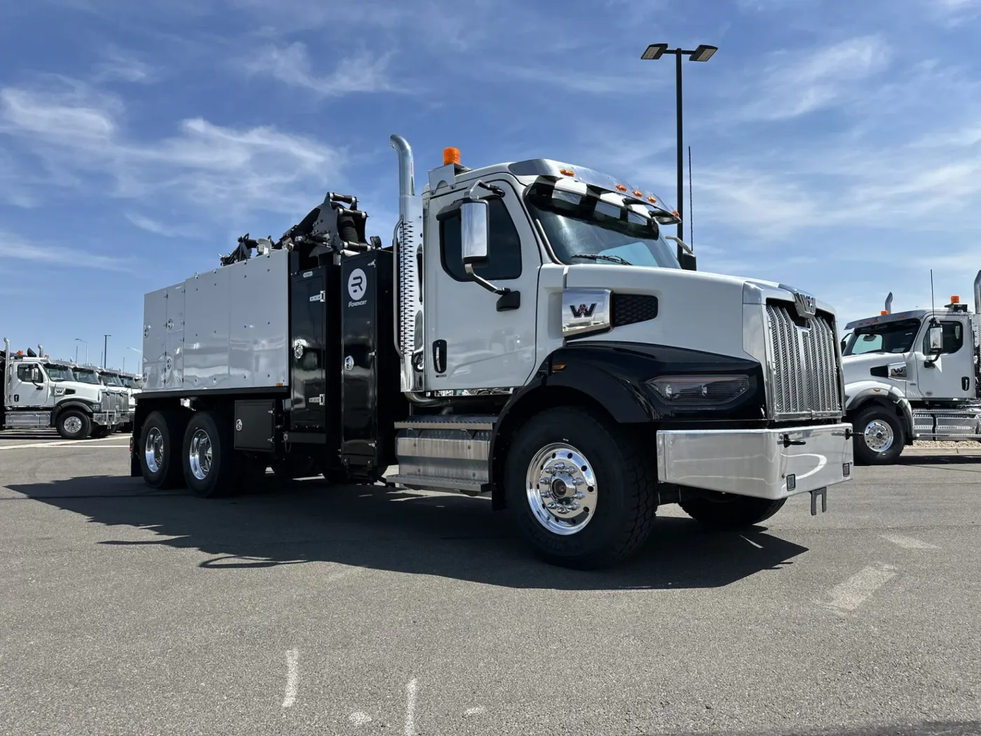 2026 Rival T7 | Photo 3 of 8