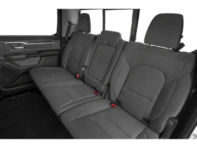 2021 RAM 1500 | Photo 9 of 12