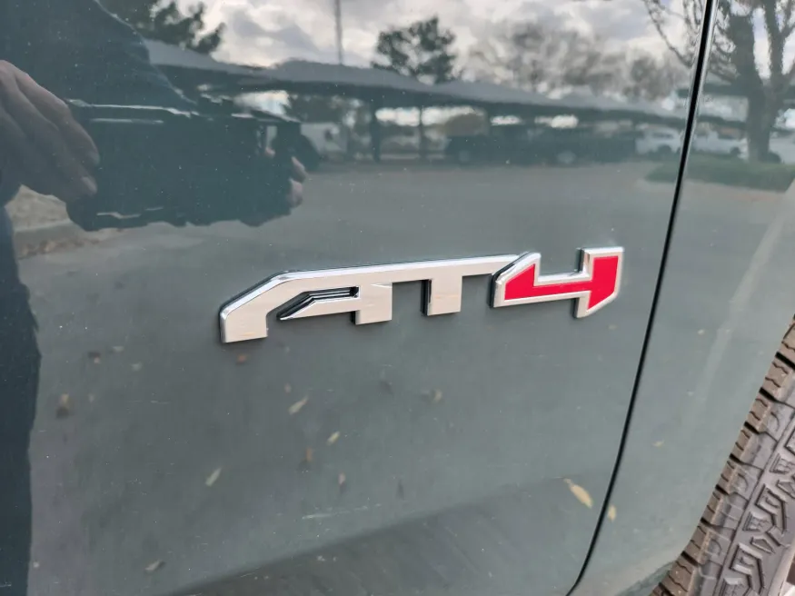 2026 GMC Yukon AT4 Ultimate | Photo 23 of 33