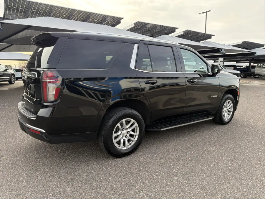 2023 Chevrolet Tahoe LT | Photo 4 of 22