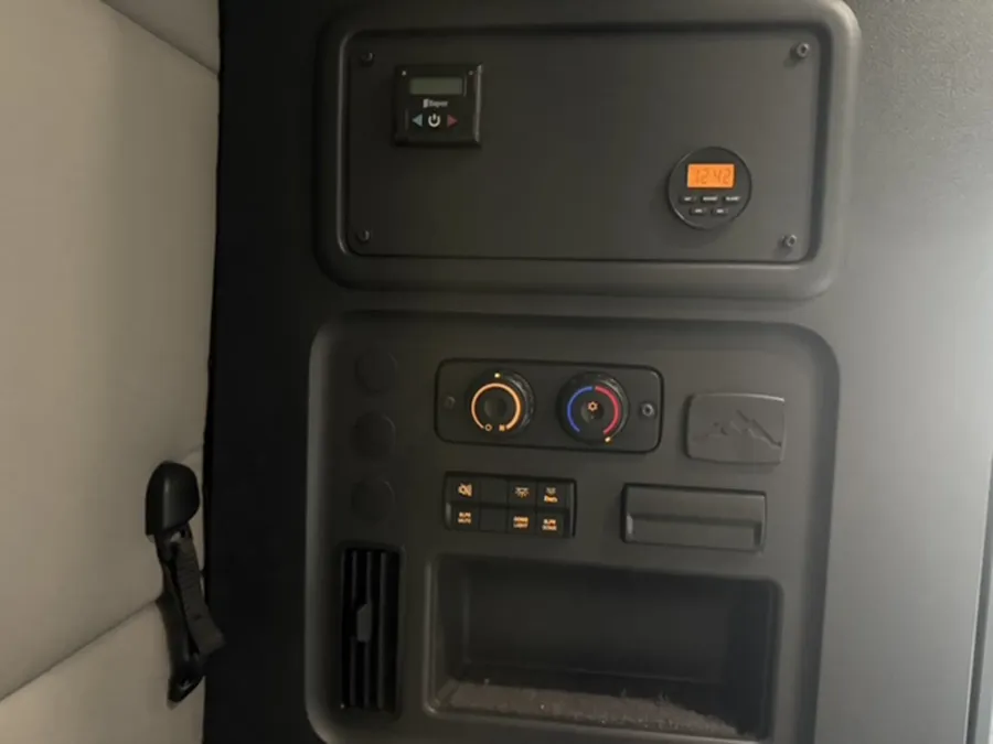 2019 Freightliner Cascadia | Photo 18 of 20