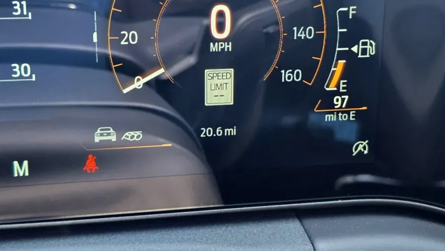 2025 Ford Mustang | Photo 19 of 31