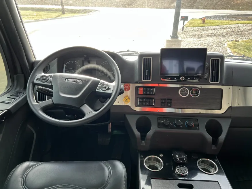 2024 Freightliner M2 106 Bolt | Photo 14 of 19