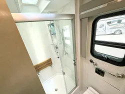 2026 Newmar Ventana 3512 | Thumbnail Photo 11 of 26