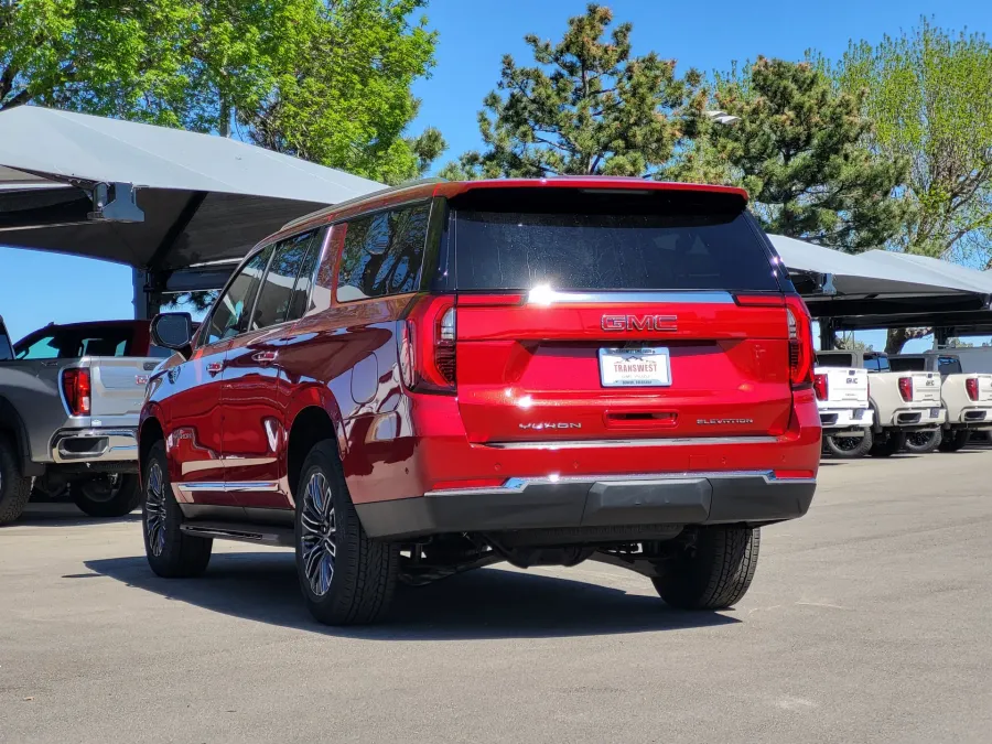 2026 GMC Yukon XL Elevation | Photo 4 of 27