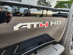 2025 GMC Sierra 2500HD AT4 | Thumbnail Photo 19 of 32