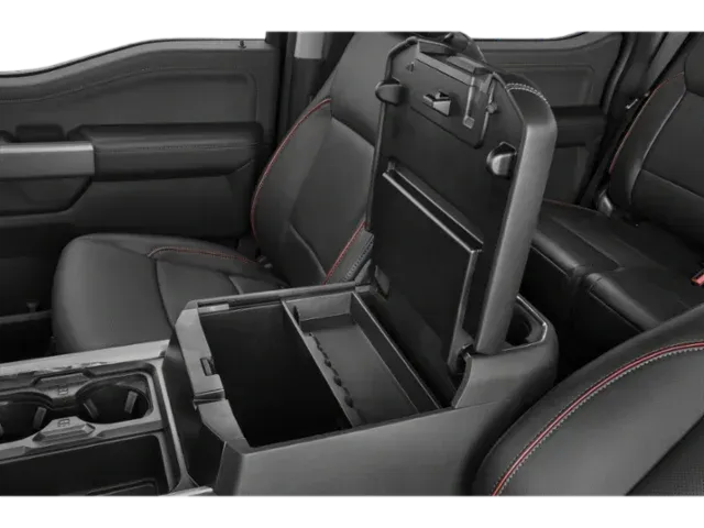 2026 Ford Super Duty F-350 | Photo 10 of 13