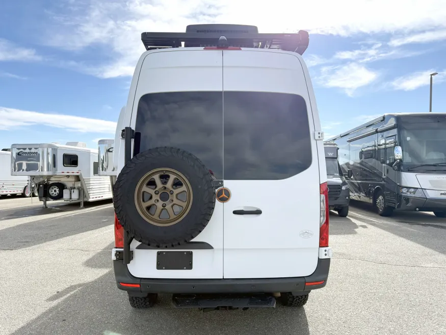 2021 Storyteller Mode 4x4 | Photo 11 of 16