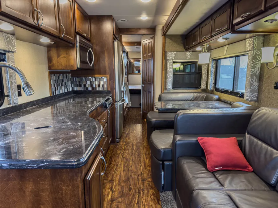2018 Renegade Verona 40VBH | Photo 27 of 26