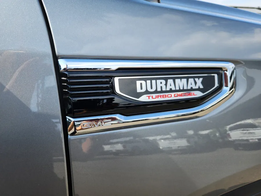 2026 GMC Sierra 1500 Denali | Photo 20 of 31