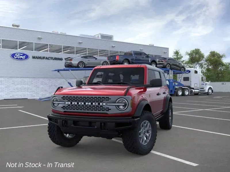 2025 Ford Bronco | Photo 2 of 25