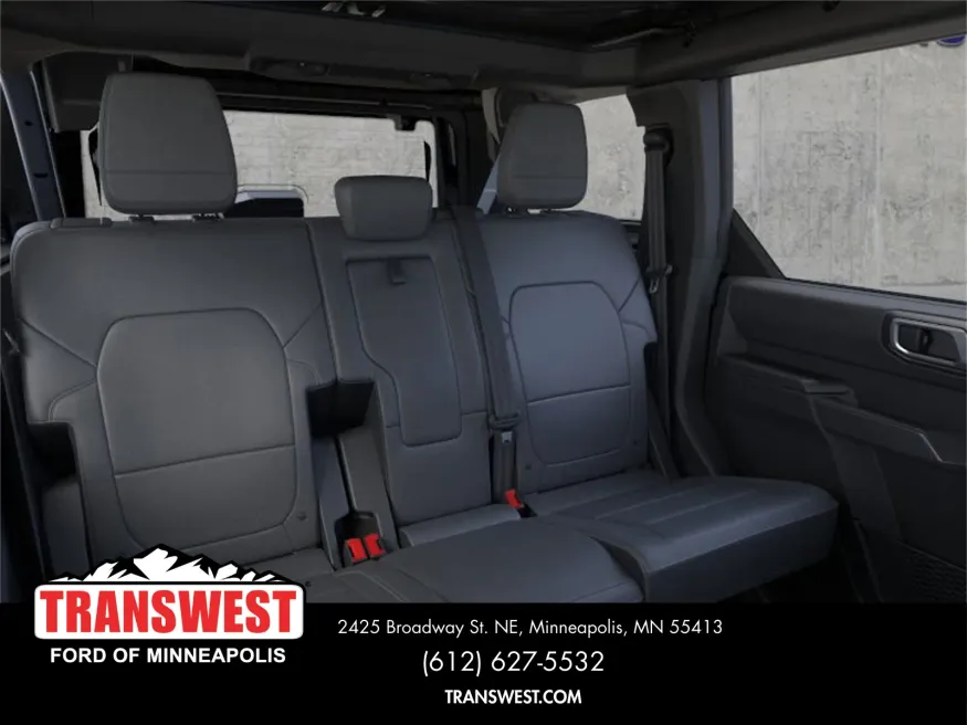 2025 Ford Bronco Badlands | Photo 11 of 25