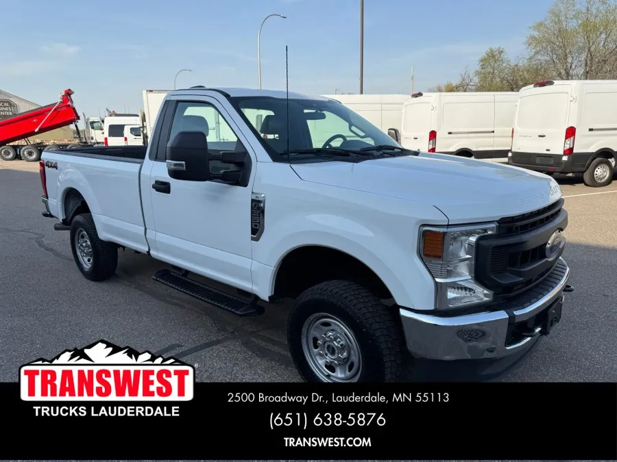 2022 Ford Super Duty F-350 XL | Photo 13 of 18