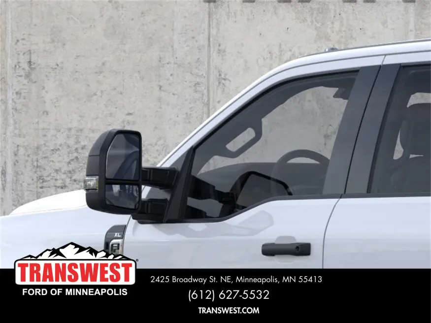 2026 Ford Super Duty F-350 | Photo 20 of 22