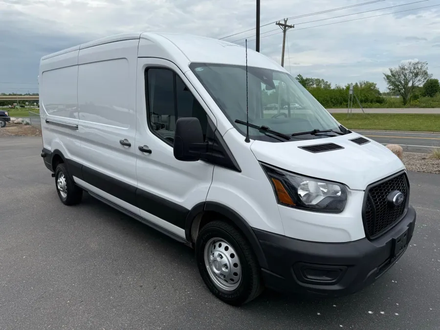 2024 Ford Transit-250 Base | Photo 15 of 20