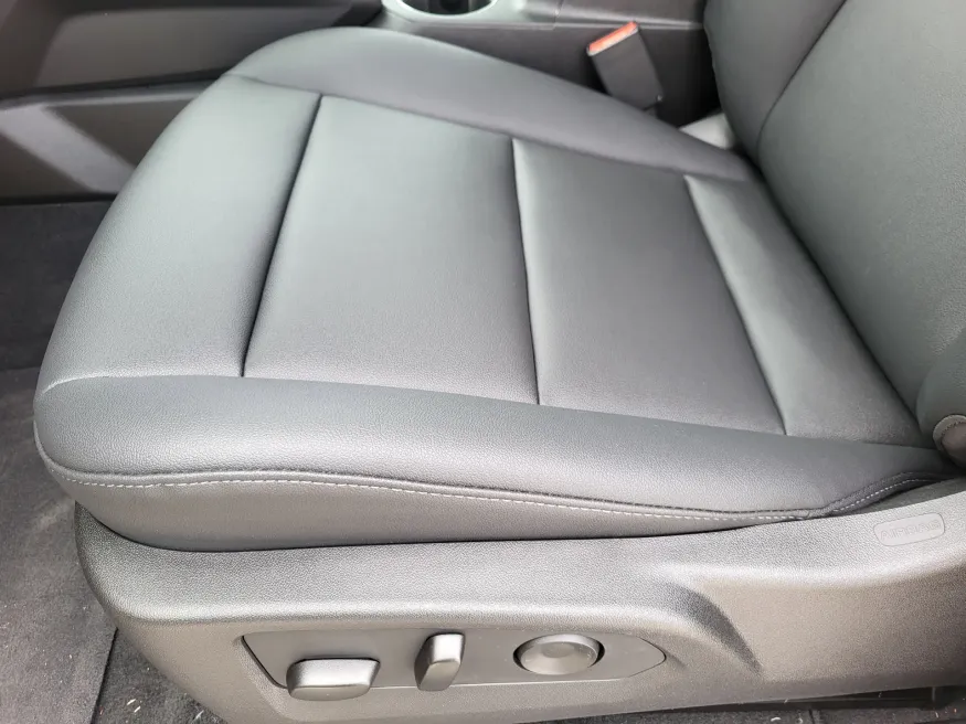 2026 GMC Canyon 4WD Elevation | Photo 20 of 26