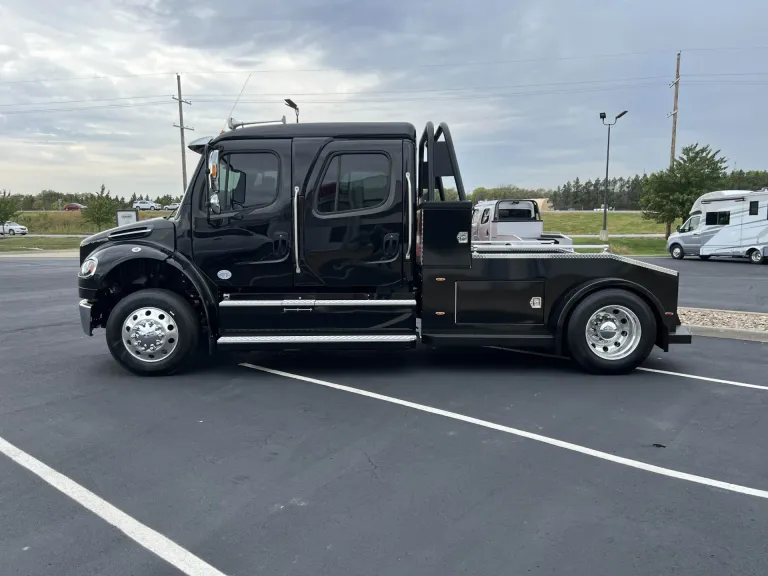2024 Freightliner M2 106 Bolt