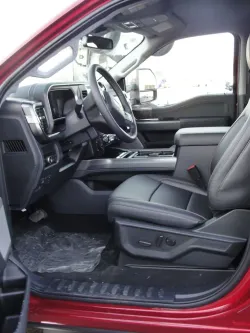 2026 Ford Super Duty F-250 Lariat | Thumbnail Photo 10 of 13