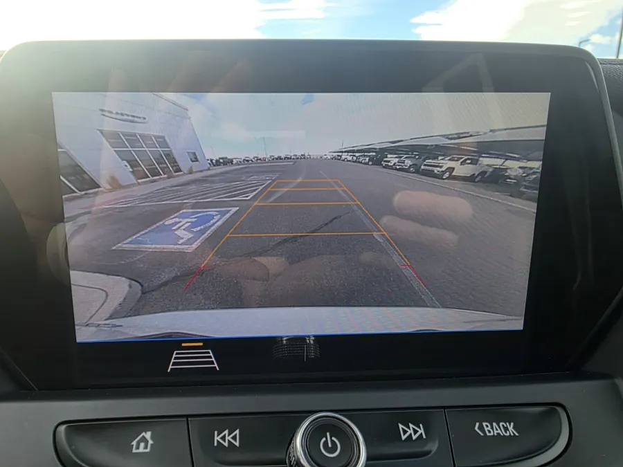 2020 Chevrolet Blazer LT | Photo 17 of 20