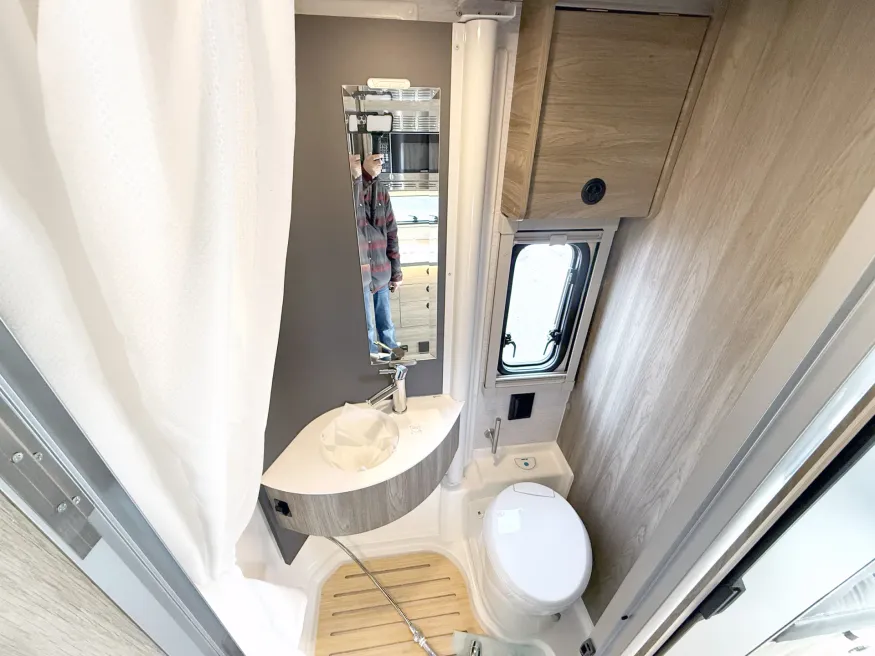 2026 Winnebago EKKO 23B | Photo 10 of 23